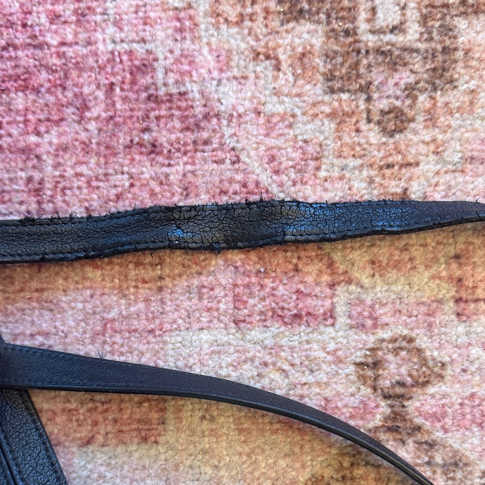 Saint Laurent Black Tote Bag - Picture 8 of 16
